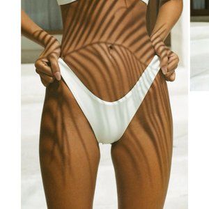 Away That Day Fiji Bottoms (Ivory) - M